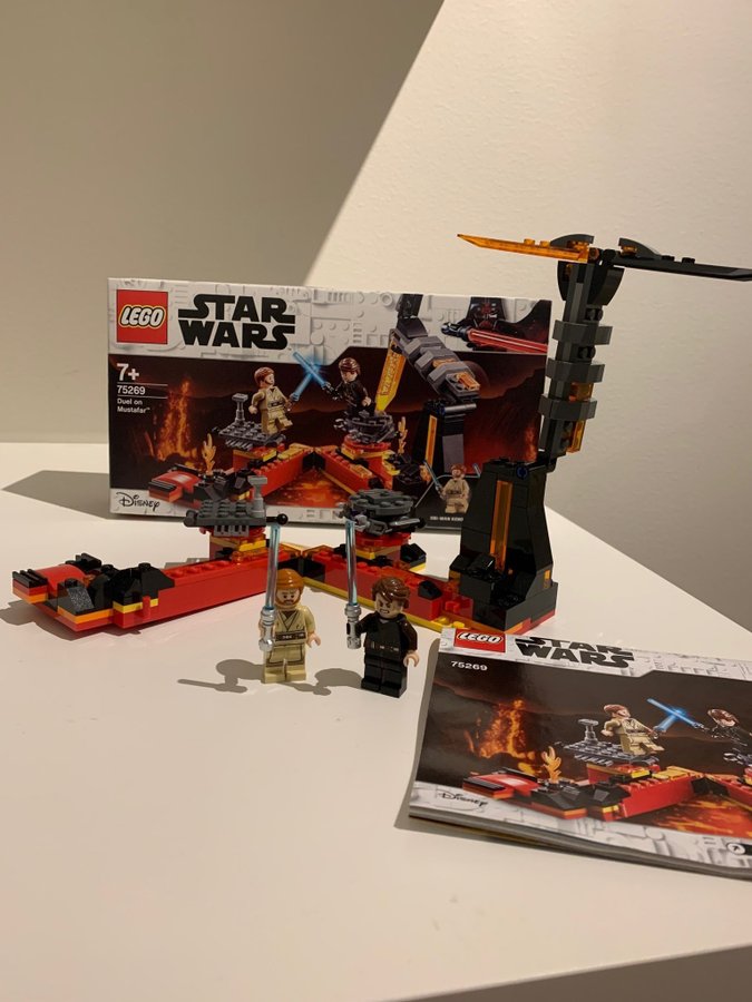 LEGO Star Wars 75269 Duel on Mustafar