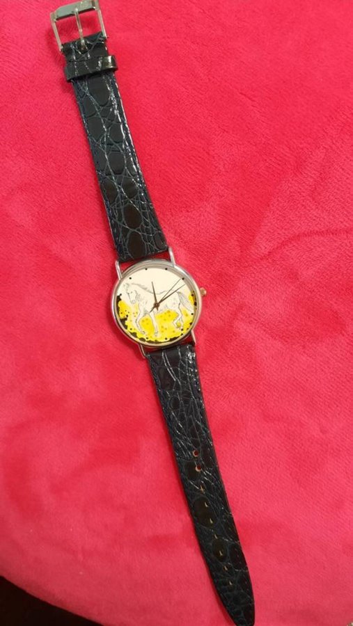 Women watch - Swiss made - Unsigned - Horse dial - quartz