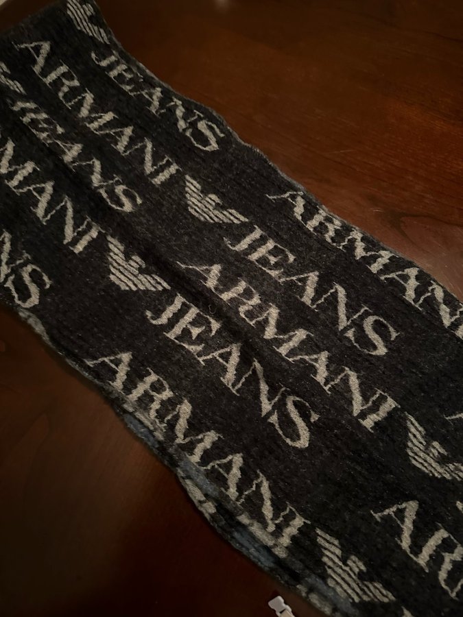 Armani Jeans grå och blå halsduk