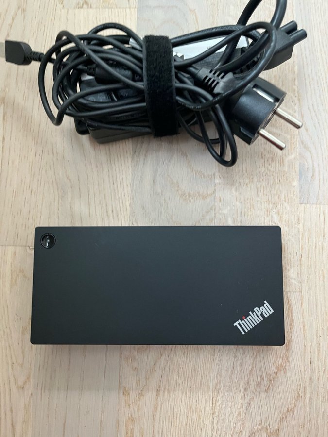 Lenovo ThinkPad Universal USB-C Dock