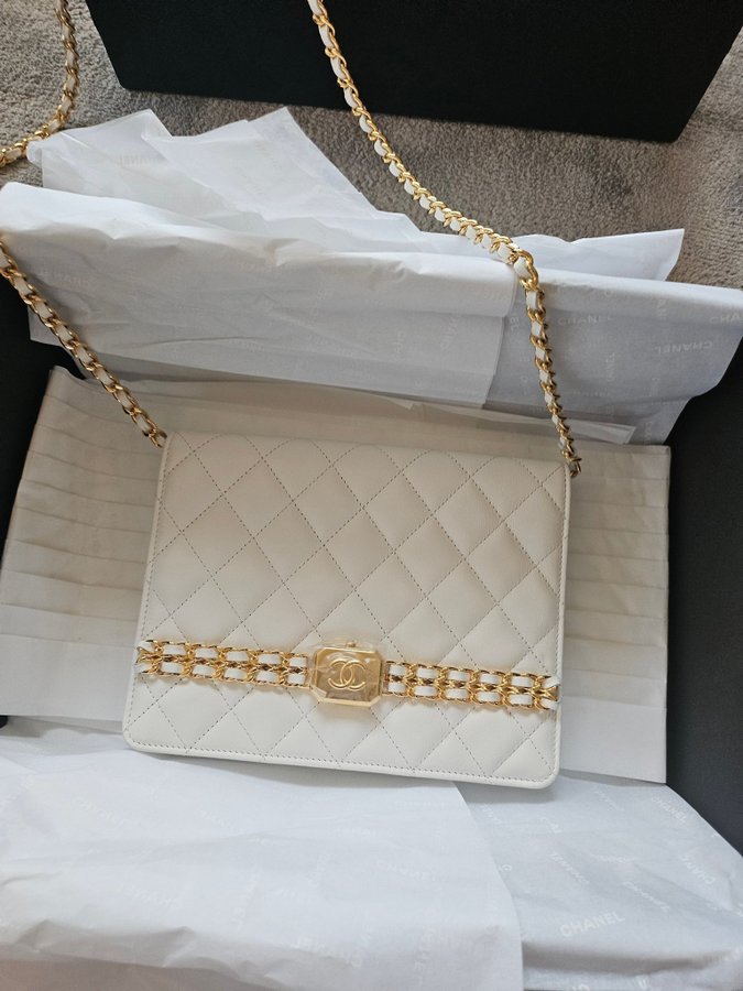 Ny Chanel väska