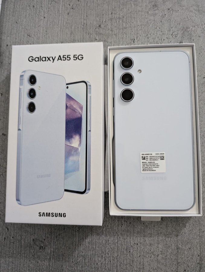 Samsung Galaxy A55 5G 12RAM/ 256Gb olåst kvitto och garanti