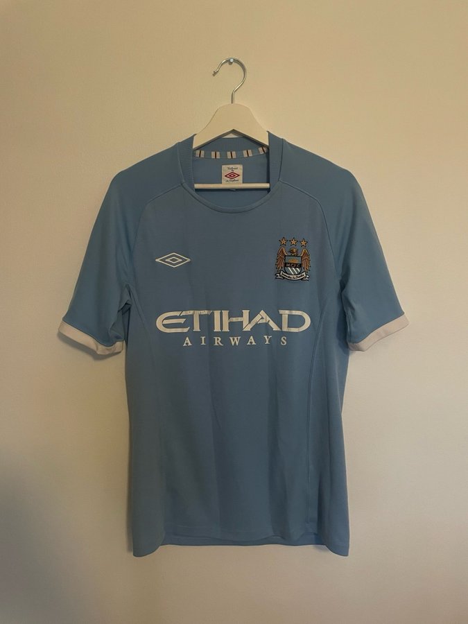 Vintage Umbro Manchester City 2010 hemmaställ (S)