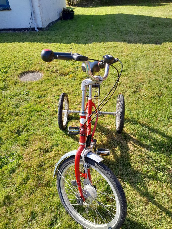 Trehjulet handicapcykel. Barn/junior cykel