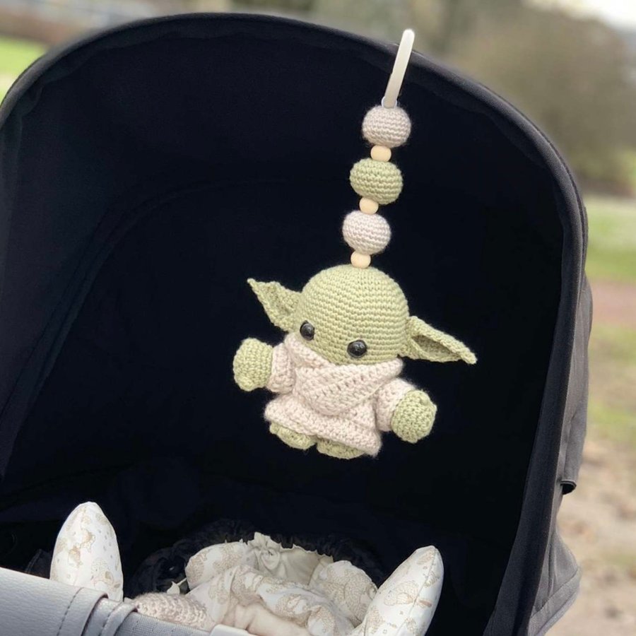 Barnvagnshänge Baby Yoda Star Wars