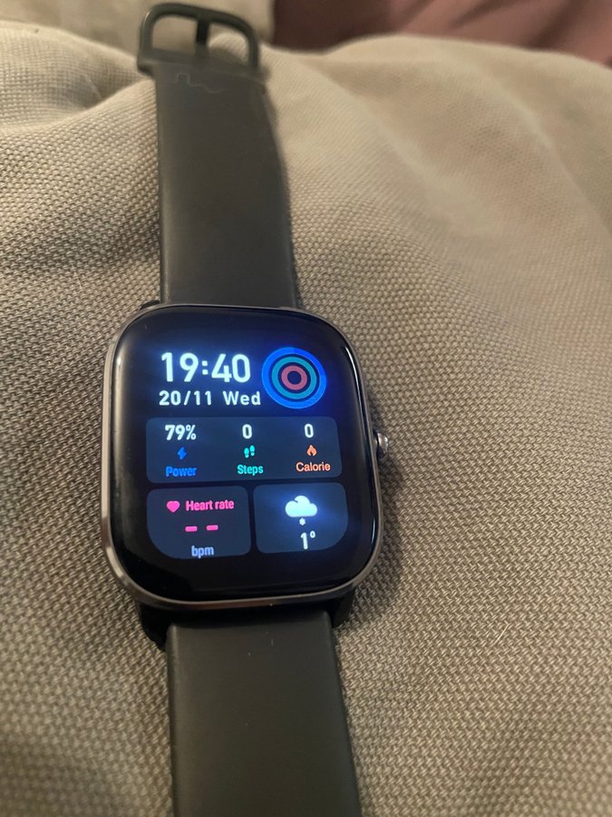 Smartklocka Amazfit GTS 4 mini