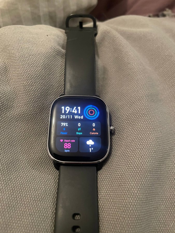 Smartklocka Amazfit GTS 4 mini