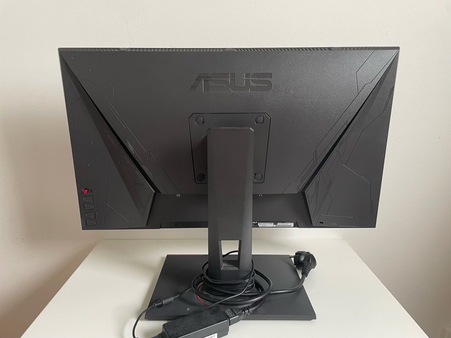 ASUS MG248QE 24'' 144Hz Full HD Gaming Monitor