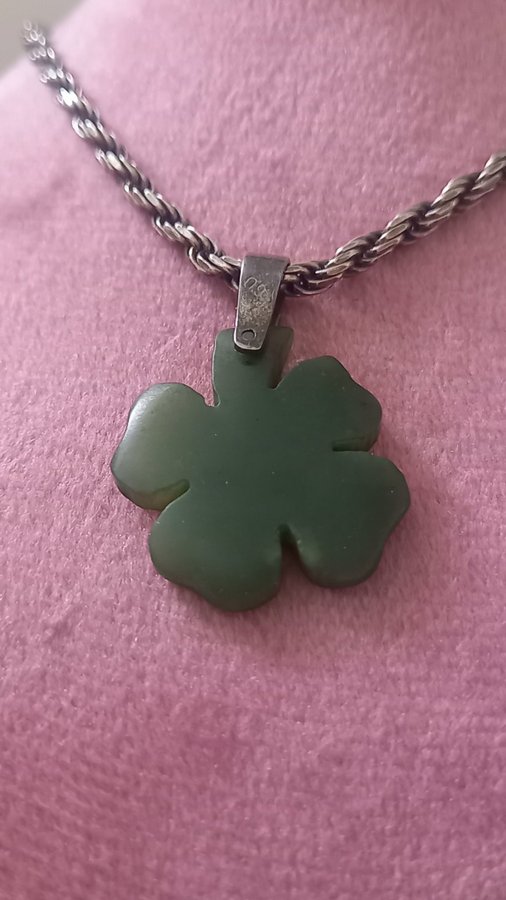 Silver halsband with Jade four-leaf clover pendant (925) Sterling Silver