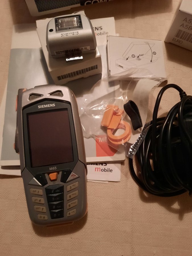 Siemens M65 Mobiltelefon