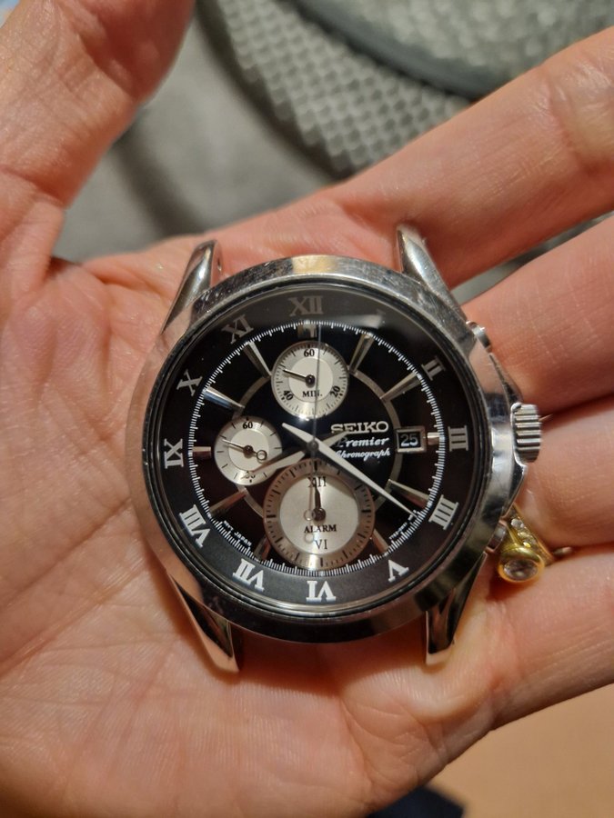 Seiko Premier Chronograph Klocka