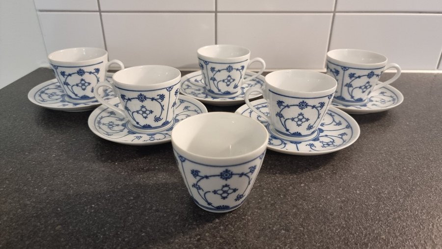 KAFFEKOPPAR  FAT JÄGER EISENBERG/ DDR seit 1869 Original BLAU SAKS