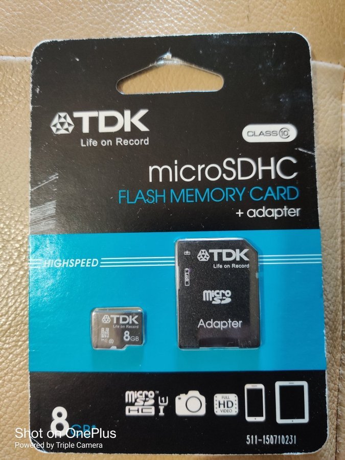 TDK microSDHC Flash Memory Card 8GB med Adapter