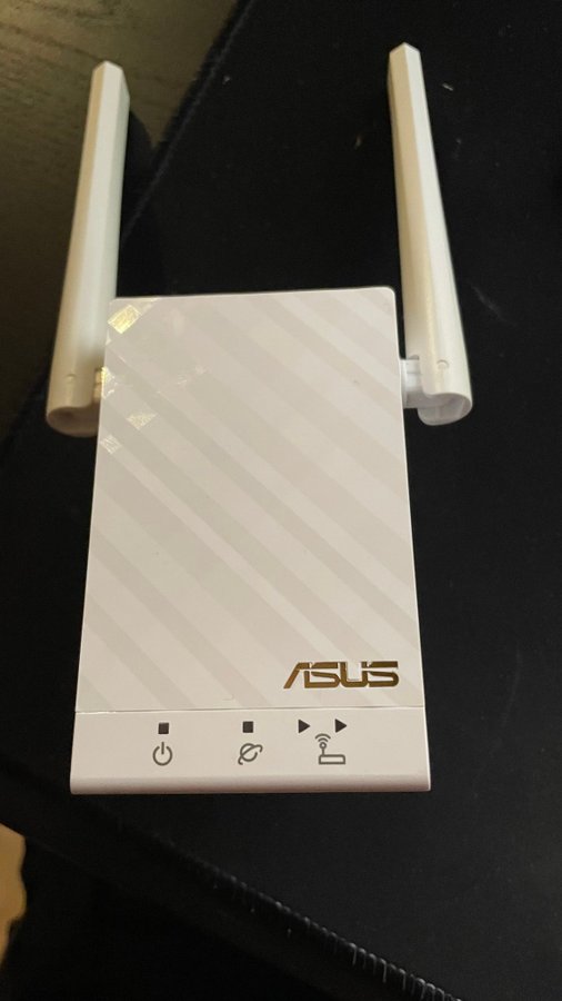 ASUS RP-AC55 Dual-band Wireless Repeater