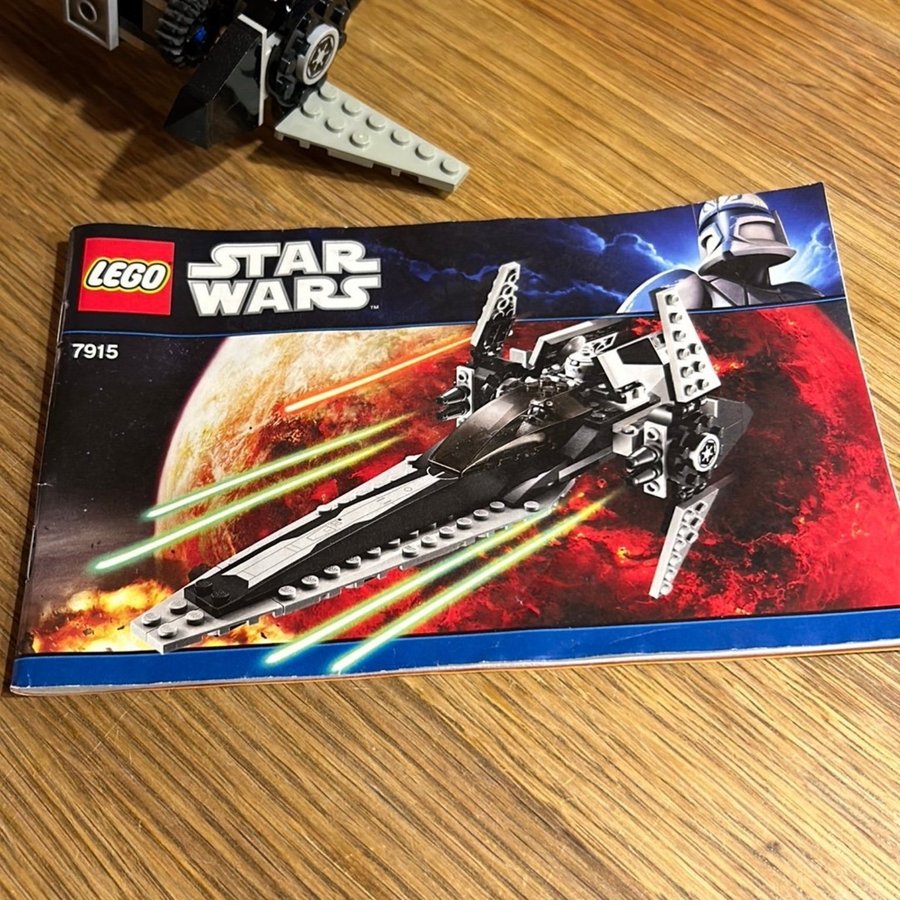 Lego Star Wars 7915 - TIE Bomber