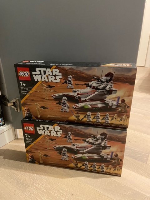 LEGO 2x Star Wars 75342 Republic Fighter Tank * NY OÖPPNAD *