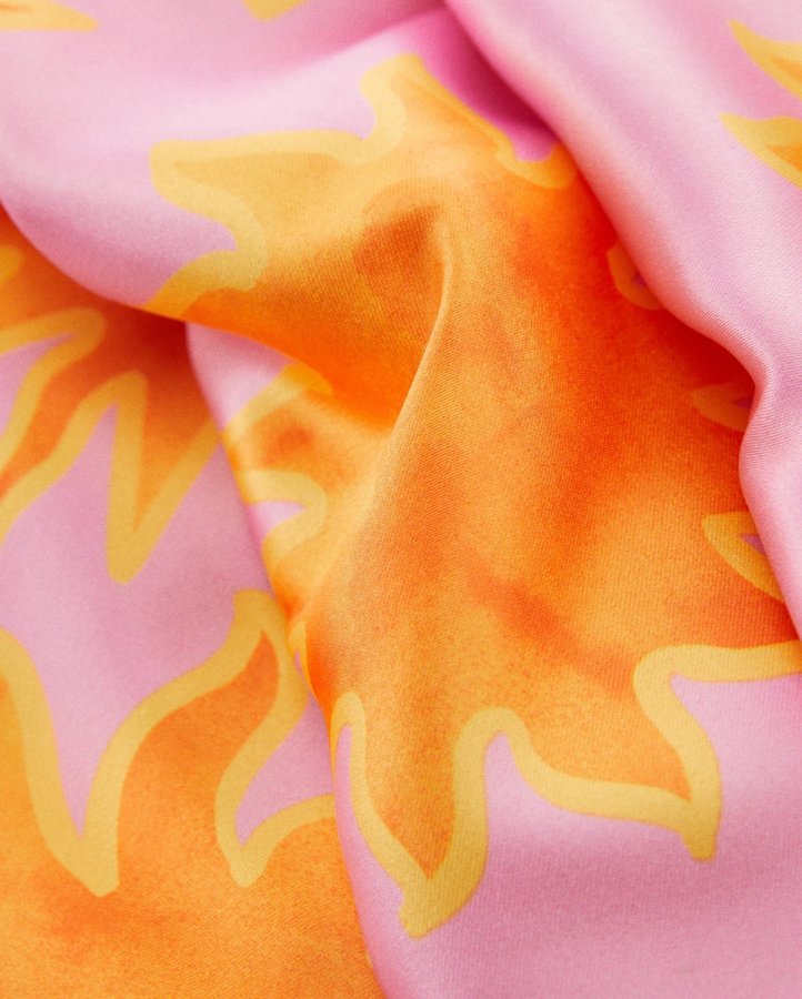 Ny oanvänd sjal från Mango i rosa och orange Solar Sol scarf