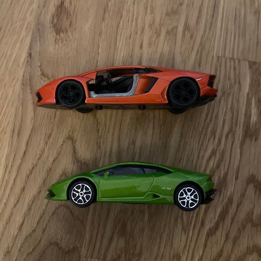 Lamborghini huracan Lamborghini Aventador