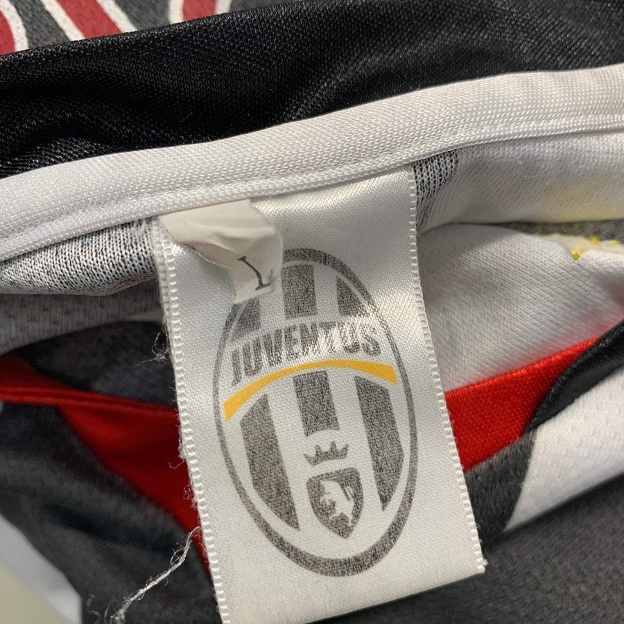 Juventus Fotbollströja stl L Svart/Vit Fotboll T-shirt Träningströja