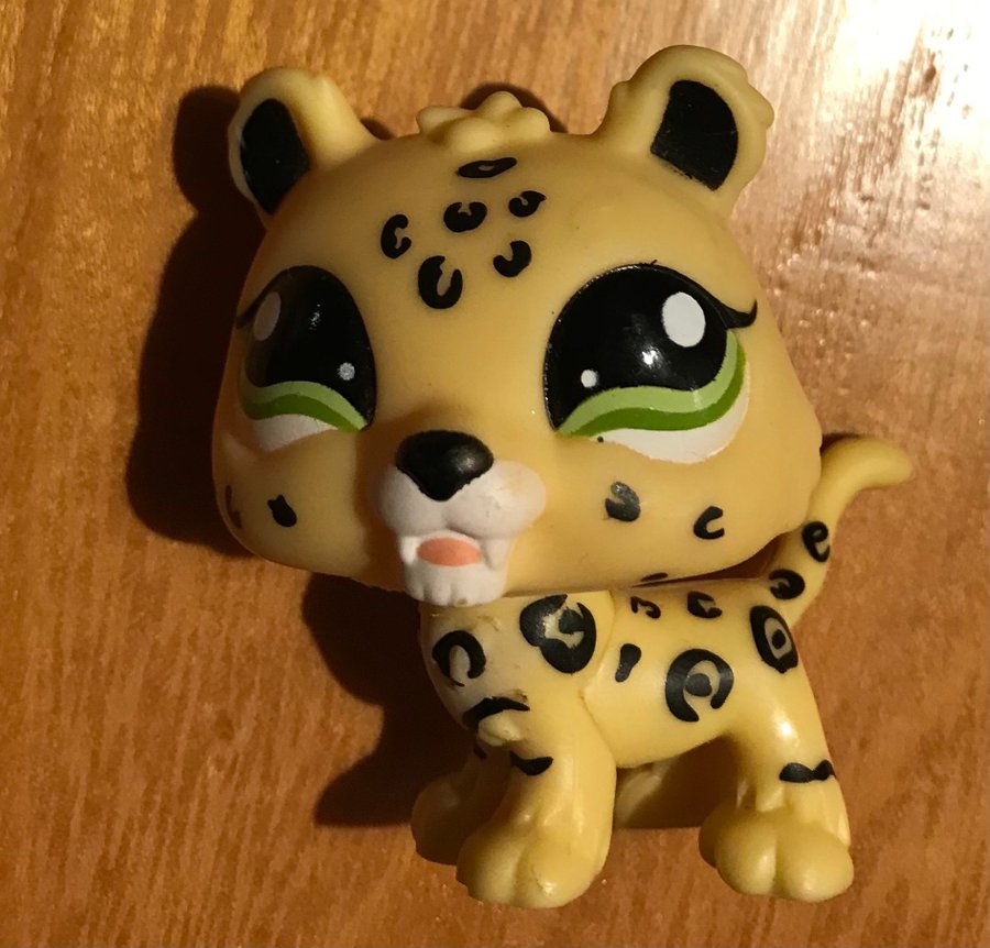 Littlest Pet Shop. Leopard