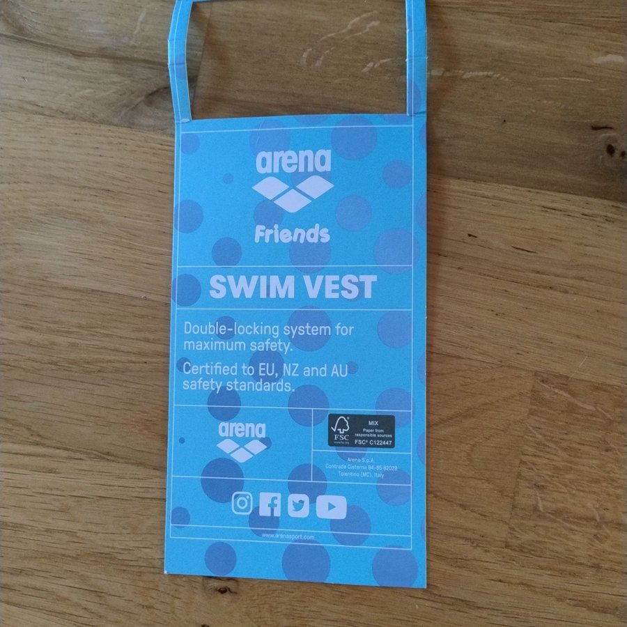 Swim vest Arena used once