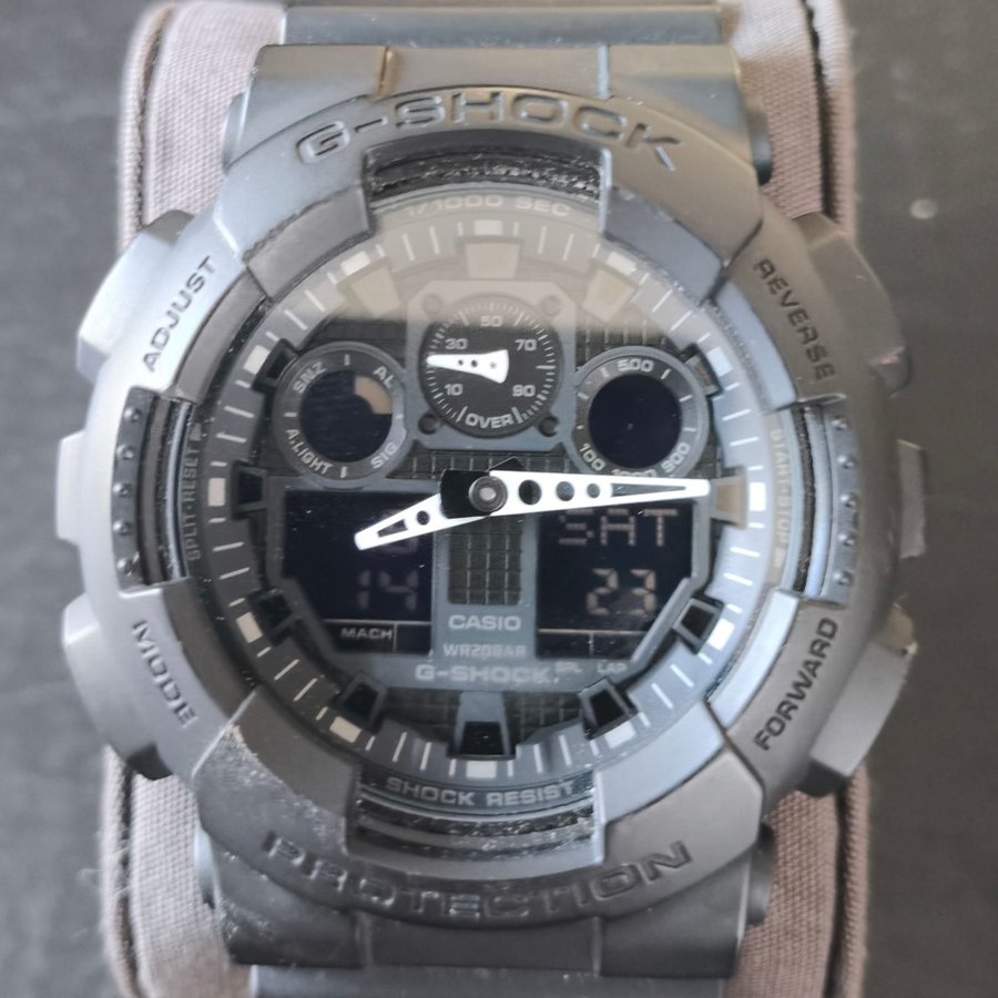 Casio G-Shock GA-100