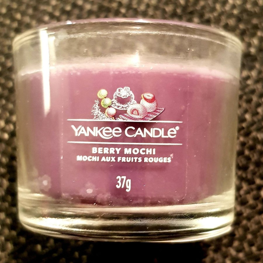 Yankee Candle doftljus i glas "Berry Mochi" Billig frakt