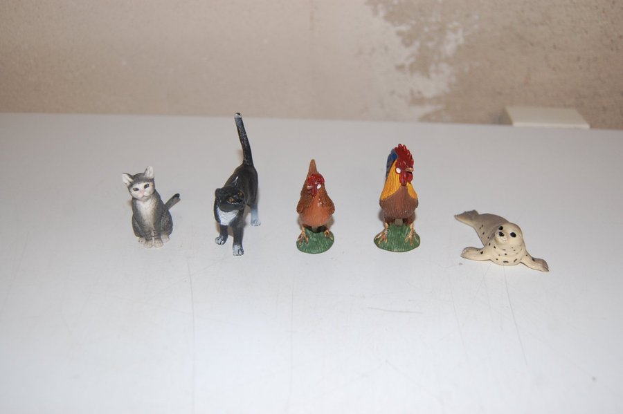 Schleich katter, höna, tupp och sälkut