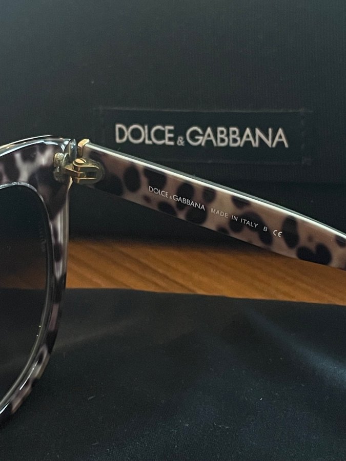 Dolce  Gabbana Solglasögon