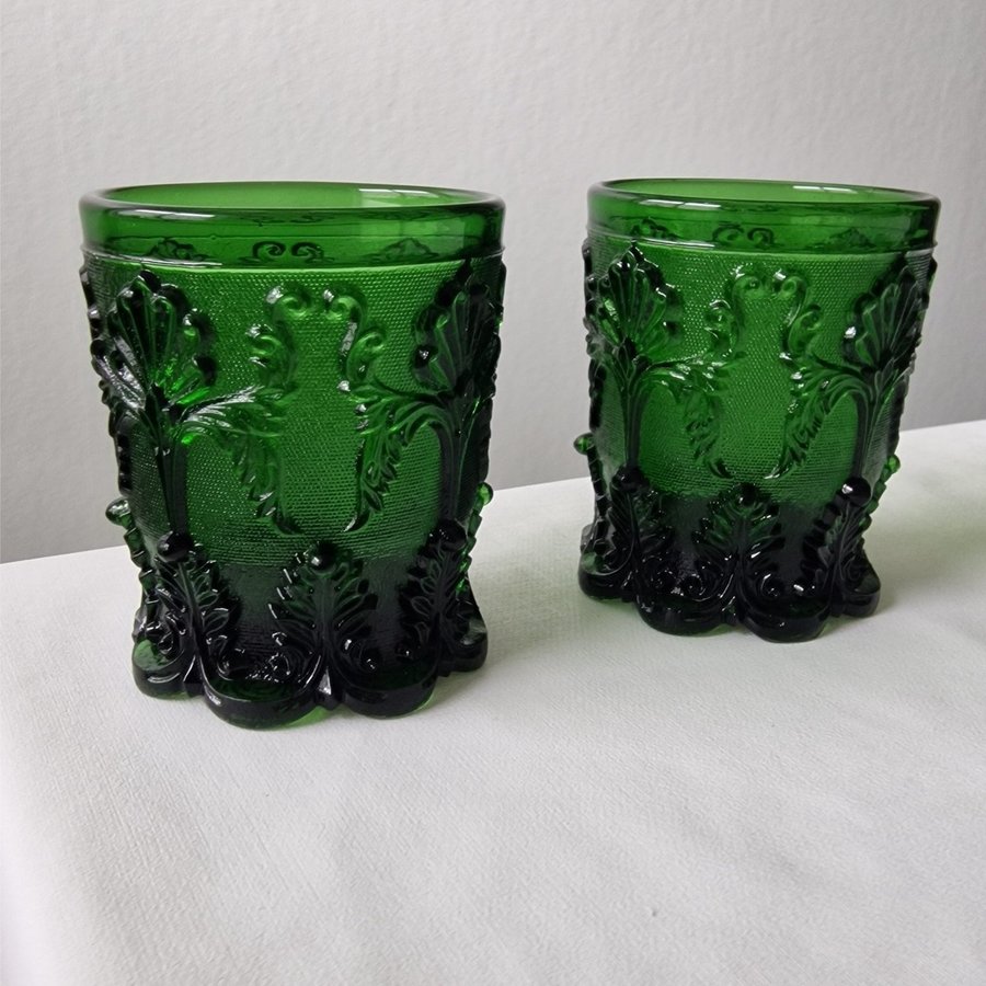 Grönt glas,Vintage Cristalleries de Saint Louis Gothic Revival