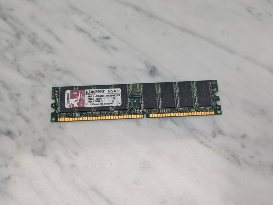 Kingston KVR266X64C2/256 256MB PC2-4200 DDR2 SDRAM