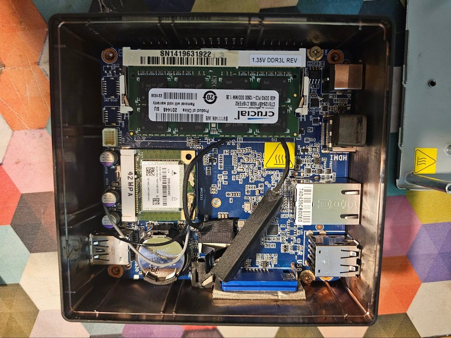 Gigabyte GB-BXBT-2807