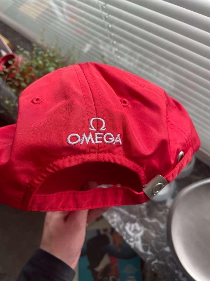 Omega keps