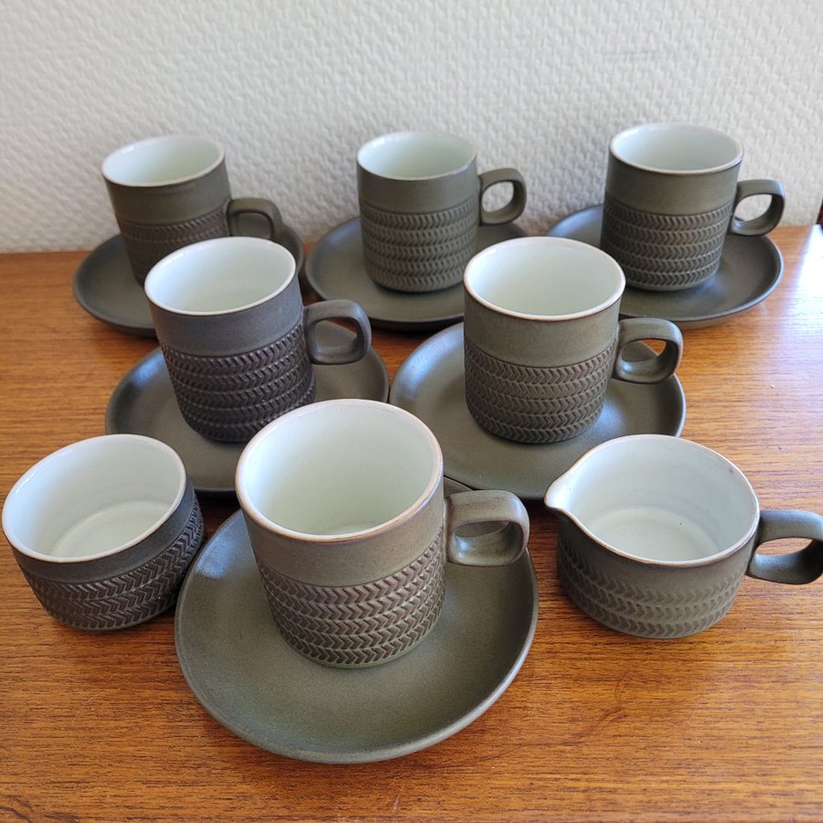 KAFFESERVIS 14 DELAR 6 KOPPAR FAT SOCKER/GRÄDDE DENBY ENGLAND "CHEVRON" MKT