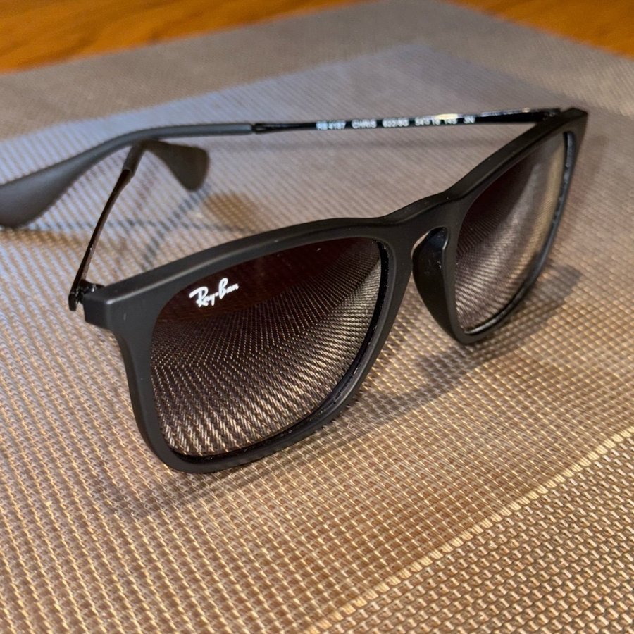 Ray-Ban Chris Solglasögon UV 400