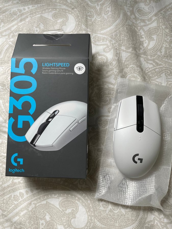 Logitech G305 Lightspeed mouse Ny!