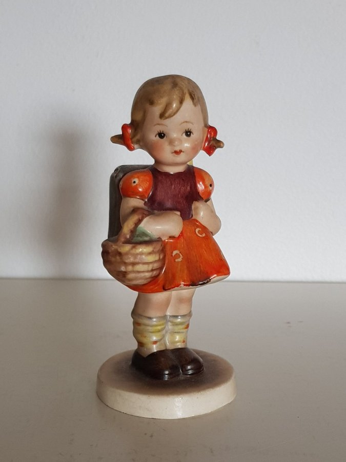 Retro vintage flicka med ryggsäck/school girl figurin Hummel