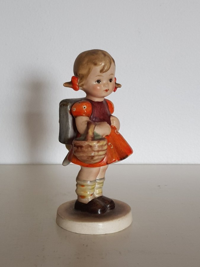 Retro vintage flicka med ryggsäck/school girl figurin Hummel