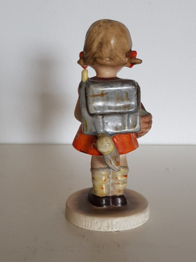 Retro vintage flicka med ryggsäck/school girl figurin Hummel