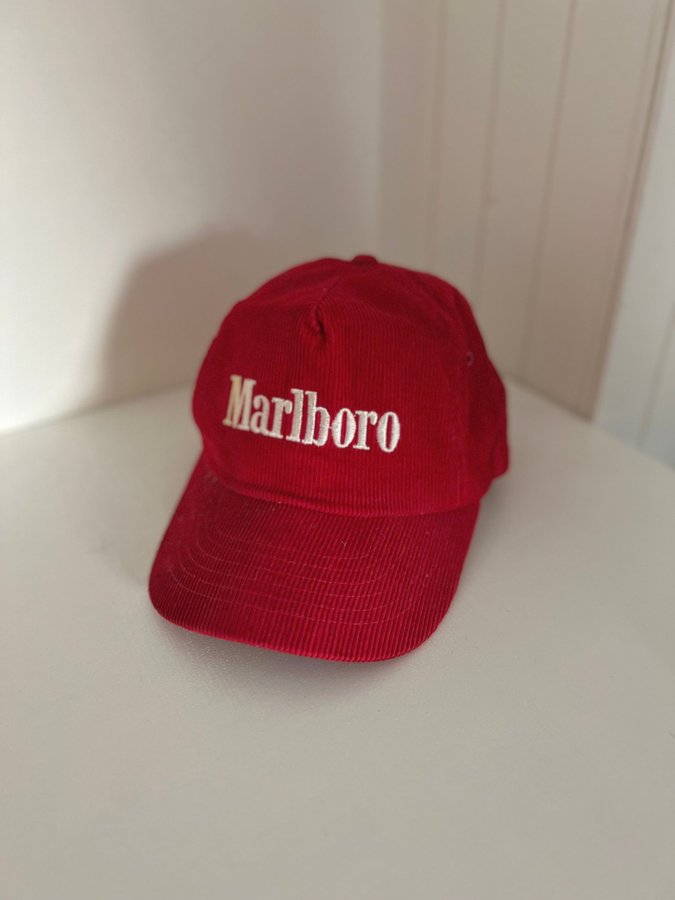 Vintage Marlboro Manchester keps