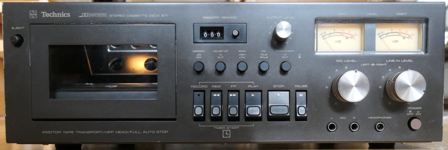 Äldre kassettdäck Technics RS-671 – vintage