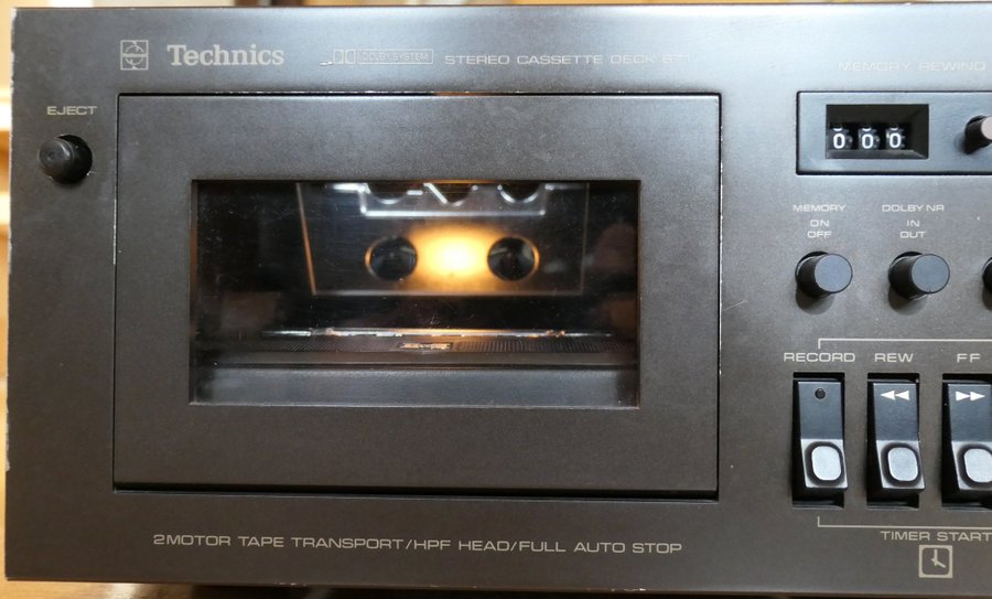 Äldre kassettdäck Technics RS-671 – vintage