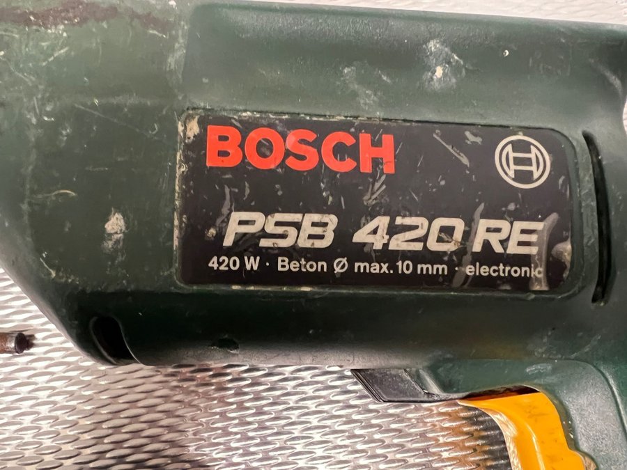 Bosch PSB 420 RE Borrmaskin