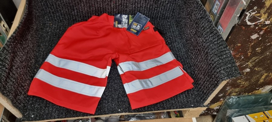 Blåkläder shorts, storlek 44