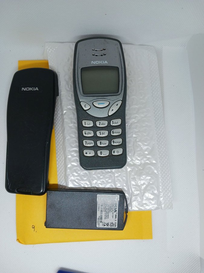 Nokia 3210