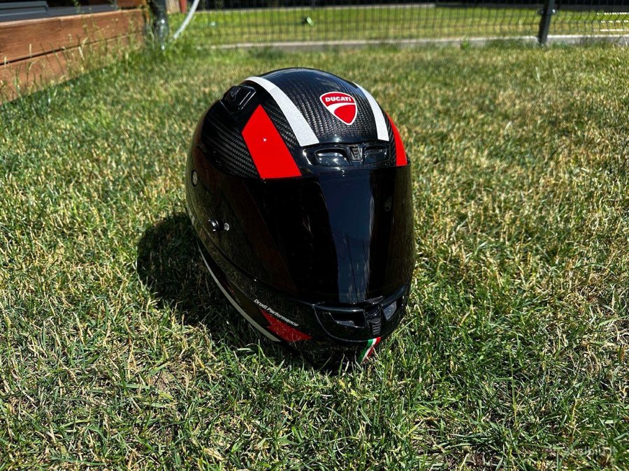 Ducati Evo Lite moto hjälm + Sena 50R bluetooth system