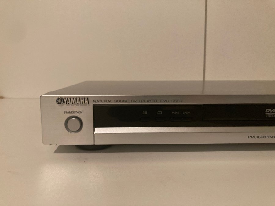 Yamaha DVD-S559 DVD-spelare