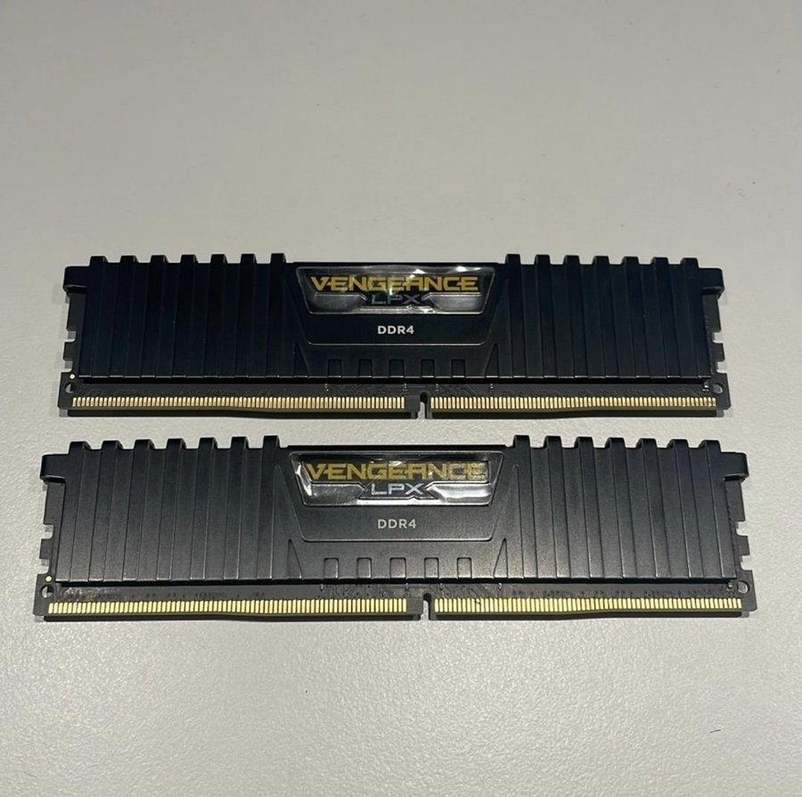 Corsair Vengeance LPX DDR4 RAM 2933MHZ