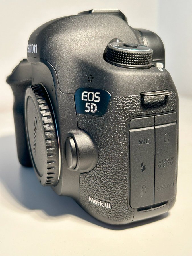 Canon EOS 5D Mark III