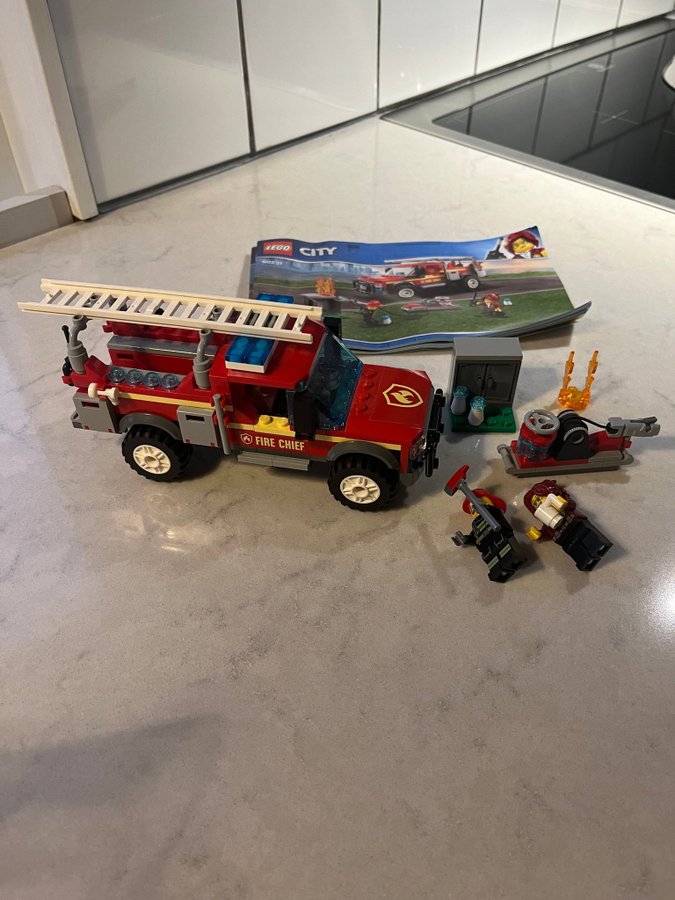 Lego City Brandbil 60231